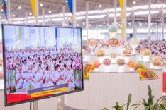 ภาพ No.86911:พิธีตักบาตร , พิธีบูชาข้าวพระ , พิธีจุดเทียนใจ ไฟนิรันดร์ อนันตชัย ในวันอาทิตย์ต้นเดือน 3 กันยายน พ.ศ. 2566 ณ วัดพระธรรมกาย