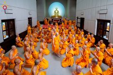 ภาพ No.233189:วันที่ 11 กรกฏาคม พ.ศ. 2568 พิธีอธิษฐานพรรษา ของคณะสงฆ์ ณ โบสถ์พระไตรปิฎก วัดพระธรรมกาย ต.คลองสาม อ.คลองหลวง จ.ปทุมธานี