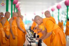 ภาพ No.233115:วันที่ 11 กรกฏาคม พ.ศ. 2568 พิธีอธิษฐานพรรษา ของคณะสงฆ์ ณ โบสถ์พระไตรปิฎก วัดพระธรรมกาย ต.คลองสาม อ.คลองหลวง จ.ปทุมธานี