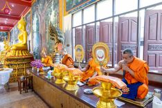 ภาพ No.183816:พิธีทอดกฐิน ณ วัดหลักสาม เขตหนองแขม กรุงเทพมหานคร ในโครงการทอดกฐินสามัคคีทั่วไทย 30,000 วัด บูชาธรรม 80 ปี หลวงพ่อธัมมชโย โดยคณะศิษยานุศิษย์วัดพระธรรมกาย วันที่ 10 พฤศจิกายน พ.ศ. 2567