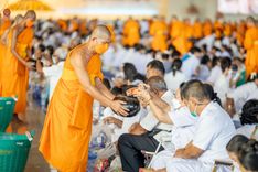 ภาพ No.86830:พิธีตักบาตร , พิธีบูชาข้าวพระ , พิธีจุดเทียนใจ ไฟนิรันดร์ อนันตชัย ในวันอาทิตย์ต้นเดือน 3 กันยายน พ.ศ. 2566 ณ วัดพระธรรมกาย