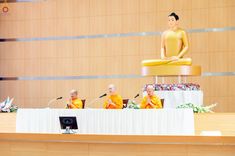 ภาพ No.239887:วันที่ ๒๒ - ๒๔ สิงหาคม พ.ศ. ๒๕๖๘ สัมมนารวมใจผู้นำบุญ บูชาธรรม ๘๑ ปี หลวงพ่อธัมมชโย กฐินสามัคคีทั่วไทย ๓๐,๐๐๐ วัด โครงการอุปสมบทบูชาธรรมมหาปูชนียาจารย์ ๓,๐๐๐ รูป รุ่นที่ ๑