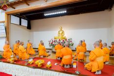 ภาพ No.220933:วันที่ 13 เมษายน พ.ศ. 2568 พิธีโปรยรัตนชาติปฐมเริ่มสถาปนาเจดีย์ และ พิธีเปิดหมู่บ้านปฏิบัติธรรม เพื่อการบรรลุธรรม ณ วัดป่าธรรมกายนานาชาติโทชิหงิ  ประเทศญี่ปุ่น