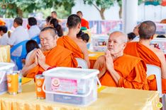 ภาพ No.236495:วันพุธที่ 30 กรกฏาคม  พ.ศ. 2568 พิธีถวายมหาสังฆทาน 81 วัด 81 ปี หลวงพ่อธัมชโย ครั้งที่ 2  ณ ศูนย์ปฏิบัติธรรมสวนผึ้ง ต.ท่าเคย อ.สวนผึ้ง จ.ราชบุรี