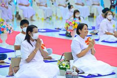 ภาพ No.83292:พิธีถวายสังฆทานคณะสงฆ์ 85 รูป  และพิธีทอดผ้าป่ายกช่อฟ้าดวงแก้ว มหาวิหารหลวงปู่  วันอาทิตย์ที่ 18 มิถุนายน 2566 ณ ศูนย์ปฏิบัติธรรมภาคใต้ อ.บางกล่ำ จ.สงขลา