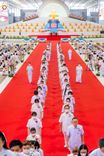 ภาพ No.86960:พิธีตักบาตร , พิธีบูชาข้าวพระ , พิธีจุดเทียนใจ ไฟนิรันดร์ อนันตชัย ในวันอาทิตย์ต้นเดือน 3 กันยายน พ.ศ. 2566 ณ วัดพระธรรมกาย