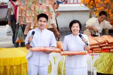 ภาพ No.260436:วันที่ 19 ตุลาคม พ.ศ. 2568 พิธีทอดกฐินสามัคคีทั่วไทย 30,000 วัด โดยคณะศิษยานุศิษย์ บูชาธรรม 81 ปี หลวงพ่อธัมมชโย ณ วัดคณิกาผล ป้อมปราบ กรุงเทพฯ