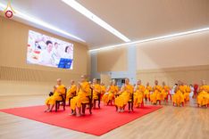 ภาพ No.237805:วันอาทิตย์ที่ 10 สิงหาคม พ.ศ. 2568 พิธีถวายไทยธรรมมุทิตาเปรียญธรรมและบาลีศึกษา ณ ห้องแก้วสารพัดนึก2 วัดพระธรรมกาย ปทุมธานี