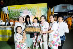 ภาพ No.189393:พิธีถวายภัตตาหารเป็นสังฆทาน แด่พระธรรมยาตรา ในโครงการธรรมยาตรา กตัญญูบูชา มหาปูชนียาจารย์ พระมงคลเทพมุนี(สด จนฺทสโร) พระผู้ปราบมาร อนุสรณ์สถาน 7 แห่ง ปีที่ 13 ณ อนุสรณ์สถานมหาวิหารพระมงคลเทพมุนี (โลตัสแลนด์) อ.สองพี่น้อง จ.สุพรรณบุรี วันที่ 5 มกราคม 2568