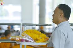 ภาพ No.186846:พิธีถวายภัตตาหารเมนูสวรรค์ "เพื่อการบรรลุธรรม" วันเสาร์ที่ 28 ธันวาคม พ.ศ.2567 ณ หอฉันคุณยายอาจารย์ฯ วัดพระธรรมกาย