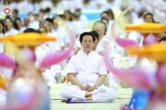 ภาพ No.215280:วันอาทิตย์ต้นเดือนที่ 6 เมษายน พ.ศ. 2568 พิธีบูชาข้าวพระ สภาธรรมกายสากล วัดพระธรรมกาย