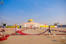 ภาพ No.208224:V.55 สารพัดV สารพัดดี ที่วัดพระธรรมกาย ในโครงการธรรมยาตรา กตัญญูบูชา มหาปูชนียาจารย์ พระมงคลเทพมุนี (สด จนฺทสโร) พระผู้ปราบมาร อนุสรณ์สถาน 7 แห่ง ปีที่ 13 ระหว่างวันที่ 2-31 มกราคม พ.ศ. 2568