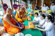 ภาพ No.183294:พิธีทอดกฐิน ณ วัดปรางค์หลวง จ.นนทบุรี ในโครงการทอดกฐินสามัคคีทั่วไทย 30,000 วัด บูชาธรรม 80 ปี หลวงพ่อธัมมชโย โดยคณะศิษยานุศิษย์วัดพระธรรมกาย วันที่ 20 ตุลาคม พ.ศ. 2567
