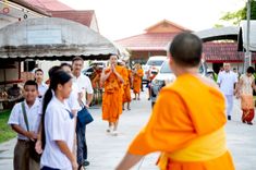 ภาพ No.234356:วันพฤหัสบดีที่ 24 กรกฎาคม พ.ศ. 2568 พิธีถวายสังฆทานแก่คณะสงฆ์ 323 วัด , พิธีมอบกองทุนหนุนแรงใจช่วยครูใต้ , พิธีทำบุญส่วนกุศลแด่ผู้วายชนม์ ในเหตุการณ์ความไม่สงบ 4 จังหวัด ชายแดนภาคใต้ (ปัตตานี , ยะลา , นราธิวาส , สงขลา) ปีที่ 21 ครั้งที่ 179 ณ วัดเวฬุวัน 