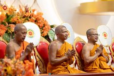 ภาพ No.238844:วันเสาร์ที่ 16 สิงหาคม พ.ศ. 2568 งานบุญประจำปี ครั้งที่ 20 พิธีทักษิณานุปทานแด่บรรพชน ตระกูลผ่องสวัสดิ์และหมู่ญาติที่ล่วงลับไปแล้ว ณ พระมหาเจดีย์ทัตตชีโว ศูนย์อบรมเยาวชนกาญจนบุรี