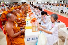 ภาพ No.238929:วันเสาร์ที่ 16 สิงหาคม พ.ศ. 2568 งานบุญประจำปี ครั้งที่ 20 พิธีทักษิณานุปทานแด่บรรพชน ตระกูลผ่องสวัสดิ์และหมู่ญาติที่ล่วงลับไปแล้ว ณ พระมหาเจดีย์ทัตตชีโว ศูนย์อบรมเยาวชนกาญจนบุรี