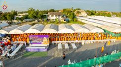 ภาพ No.195986:พิธีถวายภัตตาหารเป็นสังฆทาน แด่พระธรรมยาตรา ณ วัดโบสถ์(บน) ตำบลบางคูเวียง อำเภอบางกรวย จังหวัดนนทบุรี ในโครงการธรรมยาตรา กตัญญูบูชา มหาปูชนียาจารย์ พระมงคลเทพมุนี(สด จนฺทสโร) พระผู้ปราบมาร อนุสรณ์สถาน 7 แห่ง ปีที่ 13 วันที่ 16 มกราคม พ.ศ. 2568