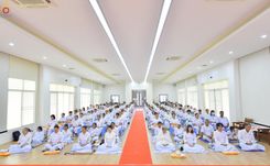 ภาพ No.250112:วันที่ 26-28 กันยายน พ.ศ. 2568 โครงการอบรมอุบาสกแก้ว อุบาสิกาแก้ว รุ่นที่ 3 ตัวแทนทอดกฐินสามัคคีทั่วไทย 30,000 วัด ณ ศูนย์ปฏิบัติธรรมจันทบุรี จ.จันทบุรี