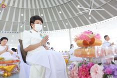 ภาพ No.162143:พิธีถวายภัตตาหารเมนูสวรรค์ เนื่องในวันออกพรรษา (ขึ้น 15 ค่ำ เดือน 11) วันพฤหัสบดีที่ 17 ตุลาคม พ.ศ. 2567 ณ หอฉันคุณยายอาจารย์ฯ วัดพระธรรมกาย