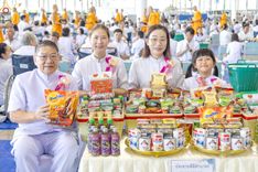 ภาพ No.240409:วันพุธที่ 27 สิงหาคม พ.ศ. 2568 พิธีตักบาตร ในวันธรรมชัย ณ วัดพระธรรมกาย จ.ปทุมธานี