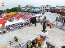 ภาพ No.210348:วันอาทิตย์ที่ 9 มีนาคม พ.ศ. 2568 พ่อเมืองโคราชจัดตักบาตรพระหมื่น ทำบุญเมือง 557 ปี