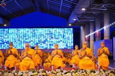 ภาพ No.48322:ประมวลภาพพิธีจุดประทีป เนื่องในวันอาสาฬหบูชา ประจำปี 2565