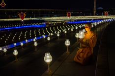 ภาพ No.48353:ประมวลภาพพิธีจุดประทีป เนื่องในวันอาสาฬหบูชา ประจำปี 2565