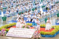 ภาพ No.240387:วันพุธที่ 27 สิงหาคม พ.ศ. 2568 พิธีตักบาตร ในวันธรรมชัย ณ วัดพระธรรมกาย จ.ปทุมธานี