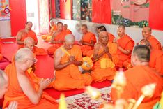 ภาพ No.181239:พิธีบรรพชาอุปสมบท ณ วัดเกาะแก้วประชานุรักษ์ ต.ชัยนาม อ.วังทอง จ.พิษณุโลก ในโครงการบรรพชาอุปสมบท บูชาธรรมมหาปูชนียาจารย์ วันที่ 8 ธันวาคม พ.ศ. 2567