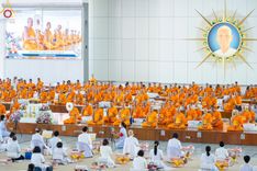 ภาพ No.186835:พิธีถวายภัตตาหารเมนูสวรรค์ "เพื่อการบรรลุธรรม" วันเสาร์ที่ 28 ธันวาคม พ.ศ.2567 ณ หอฉันคุณยายอาจารย์ฯ วัดพระธรรมกาย