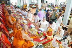 ภาพ No.170522:พิธีทอดกฐิน ณ วัดทองประดิษฐ์ จ.สุพรรณบุรี ในโครงการกฐินสามัคคีทั่วไทย 30,000 วัด บูชาธรรม 80 ปี หลวงพ่อธัมมชโย โดยคณะศิษยานุศิษย์วัดพระธรรมกาย วันที่ 27 ตุลาคม พ.ศ. 2567