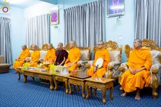 ภาพ No.220006:วันจันทร์ที่ 14 เมษายน พ.ศ. 2568 พระครูสิทธิรัตนวิเทศ ผู้ช่วยเจ้าอาวาสวัดพระธรรมกาย พร้อมด้วยผู้แทนมูลนิธิธรรมกาย และศิษยานุศิษย์หลวงพ่อธัมมชโย ออกเดินทางไปยังพื้นที่เมืองมัณฑะเลย์ สาธารณรัฐแห่งสหภาพเมียนมา โดยได้รับความเมตตาประสานงานเจ้าหน้าที่ภาครัฐจาก