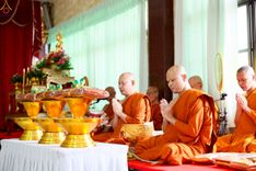 ภาพ No.250229:วันพุธที่ 8 ตุลาคม พ.ศ. 2568 พิธีทอดกฐินสามัคคีทั่วไทย 30,000 วัด โดยคณะศิษยานุศิษย์ บูชาธรรม 81 ปี หลวงพ่อธัมมชโย ณ วัดทัศนารุณสุนทริการาม กรุงเทพฯ