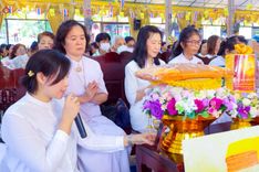 ภาพ No.256102:วันที่ 8 ตุลาคม พ.ศ. 2568 พิธีทอดกฐินสามัคคีทั่วไทย 30,000 วัด โดยคณะศิษยานุศิษย์ บูชาธรรม 81 ปี หลวงพ่อธัมมชโย ณ วัดหนามแดง อ.บางพลี จ.สมุทรปราการ