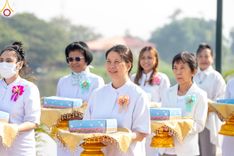 ภาพ No.199488:พิธีทอดผ้าป่าทำนุบำรุงศาสนสถาน ณ วัดศิลามูล ตำบลหินมูล อำเภอบางเลน จังหวัดนครปฐม ในโครงการธรรมยาตรา กตัญญูบูชา มหาปูชนียาจารย์ พระมงคลเทพมุนี(สด จนฺทสโร) พระผู้ปราบมาร อนุสรณ์สถาน 7 แห่ง ปีที่ 13 วันที่ 21 มกราคม พ.ศ. 2568