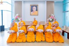 ภาพ No.246344:วันที่ 8 กันยายน พ.ศ. 2568 พระครูปลัดรัตนวีรวัฒน์ (รังสฤษดิ์ อิทฺธิจินฺตโก) เจ้าอาวาสวัดพระธรรมกาย เป็นประธานมอบพระบรมสารีริกธาตุ แก่ศูนย์ส่งเสริมศีลธรรมภายในประเทศ และวัดสาขาต่างประเทศ จำนวน 8 แห่ง