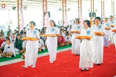 ภาพ No.172456:พิธีทอดกฐินเพื่อสร้าง "ลานเอนกประสงค์พญานาค 4 ตระกูล" วันที่ 15 พฤศจิกายน พ.ศ.2567 ณ พุทธอุทยานนานาชาติ อ.โพนพิสัย จ.หนองคาย