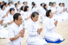ภาพ No.157326:โครงการ อุบาสกแก้ว อุบาสิกาแก้ว รุ่นที่ 3 ตัวแทนทอดกฐินสามัคคีทั่วไทย 30,000 วัด บูชาธรรม 80 ปี หลวงพ่อธัมมชโย ระหว่างวันที่ 19-22 กันยายน พ.ศ. 2567 โซนกรุงเทพฯ-สมุทรปราการ ณ อาคาร 115 ปี คุณยายอาจารย์ฯ วัดพระธรรมกาย