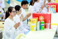 ภาพ No.236319:วันที่ 3 สิงหาคม พ.ศ. 2568 พิธีถวายมหาสังฆทานคณะสงฆ์ 2,000 กว่าวัดทั่วประเทศ ปีที่ 25 , พิธีถวายไทยธรรมคณะสงฆ์ 323 วัด 4 จังหวัดชายแดนภาคใต้ ณ วัดพระธรรมกาย