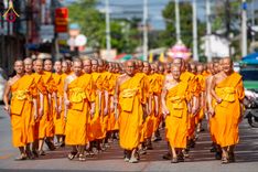 ภาพ No.211411:วันอาทิตย์ที่ 16 มีนาคม พ.ศ. 2568 ธรรมยาตราอัญเชิญพระบรมสารีริกธาตุ รอบเมืองปัตตานี ประดิษฐาน ณ ปทุมเจดีย์ เจดีย์พระพุทธเจ้า 5 พระองค์  ศูนย์อบรมเยาวชนปัตตานี