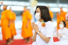 ภาพ No.88123:พิธีมุทิตาสักการะ เปรียญธรรม 9,6,3 และบาลีศึกษา 6,3  พิธีมอบดวงแก้วสามเณรทรงบาลีไวยากรณ์ วันอาทิตย์ 17 กันยายน พ.ศ. 2566 ณ สภาธรรมกายสากล วัดพระธรรมกาย