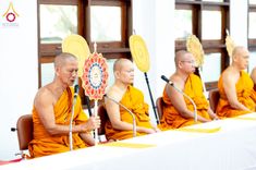 ภาพ No.237599:พิธีเจริญพระพุทธมนต์ ปฏิบัติธรรมเจริญสมาธิภาวนา และทำบุญตักบาตร ถวายพระราชกุศล เนื่องในโอกาสวันเฉลิมพระชนมพรรษา สมเด็จพระนางเจ้าสิริกิติ์ พระบรมราชินีนาถ พระบรมราชชนนีพันปีหลวง วันอังคารที่ 12 สิงหาคม พ.ศ. 2568  ณ อาคารปลูกศรัทธา 2 วัดพระธรรมกาย 