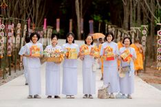 ภาพ No.239353:วันอาทิตย์ที่ 17 สิงหาคม พ.ศ. 2568 พิธีกดปุ่มอัญเชิญรูปเหมือน พระมงคลเทพมุนี (สด จันทสโร)  ณ มหาวิหารแก้วพระมงคลเทพมุนี  ศูนย์ปฏิบัติธรรมแก้วเมืองเลย