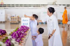 ภาพ No.159028:พิธีตักบาตร ในวันอาทิตย์ต้นเดือน วันที่ 6 ตุลาคม พ.ศ. 2567 ณ สภาธรรมกายสากล วัดพระธรรมกาย