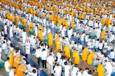 ภาพ No.240487:วันพุธที่ 27 สิงหาคม พ.ศ. 2568 พิธีตักบาตร ในวันธรรมชัย ณ วัดพระธรรมกาย จ.ปทุมธานี