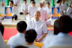 ภาพ No.244667:วันเสาร์ที่ 6 กันยายน พ.ศ. 2568 พิธีขอขมา-รับผ้าไตรของนาคธรรมทายาท โครงการอุปสมบทหมู่บูชาธรรมครบรอบ 108 ปี  วันครูผู้ค้นพบวิชชาธรรมกาย ณ โบสถ์พระไตรปิฎก วัดพระธรรมกาย