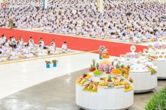 ภาพ No.243613:วันอาทิตย์ที่ 7 กันยายน พ.ศ. 2568 พิธีบูชาครูผู้ค้นพบวิชชาธรรมกาย , พิธีบูชาข้าวพระ ณ สภาธรรมกายสากล วัดพระธรรมกาย