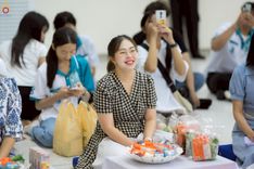 ภาพ No.243064:วันพฤหัสบดีที่ 4 กันยายน พ.ศ. 2568 เวลา 07.00-08.15 น. มหาวิทยาลัยเกษตรศาสตร์ กำแพงแสน ร่วมทำบุญตักบาตร Freshy KU85 พระสงฆ์ 85 รูป