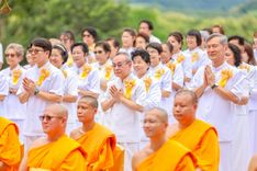 ภาพ No.239337:วันอาทิตย์ที่ 17 สิงหาคม พ.ศ. 2568 พิธีอัญเชิญรูปเหมือนพระมงคลเทพมุนี (สด จันทสโร) ณ ศาลากลางจังหวัดเลย ถึงลานพญานาค สวนสาธารณะกุดป่อง อ.เมือง จ.เลย