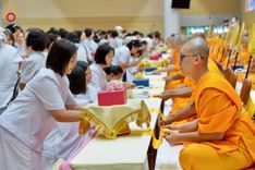 ภาพ No.237894:วันอาทิตย์ที่ 10 สิงหาคม พ.ศ. 2568 พิธีถวายไทยธรรมมุทิตาเปรียญธรรมและบาลีศึกษา ณ ห้องแก้วสารพัดนึก2 วัดพระธรรมกาย ปทุมธานี